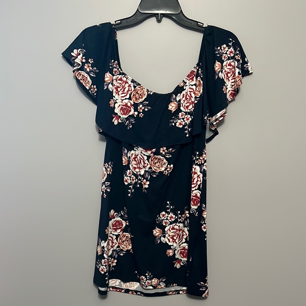 Maternity On/off Shoulder Top